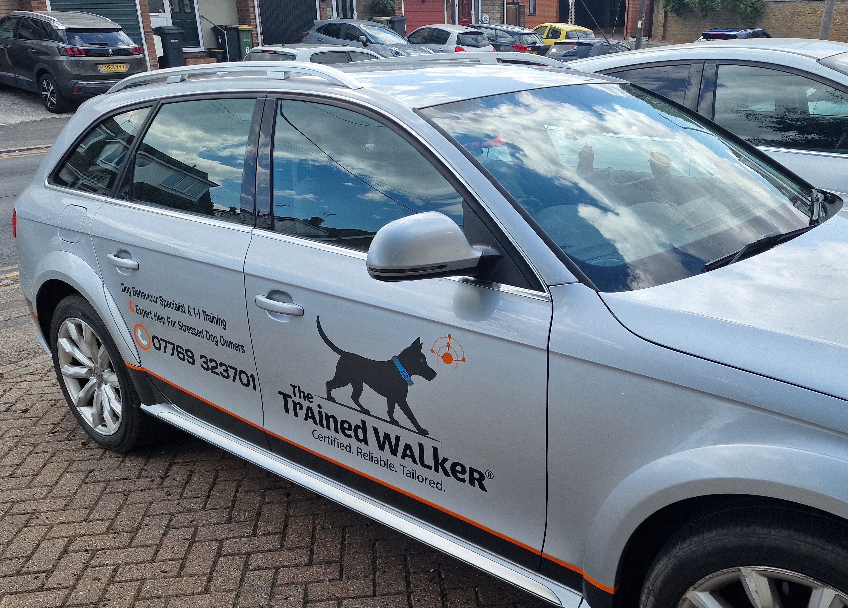 The Trained Walker van